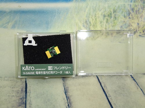 KATO DCC Decoder FR11 für Innenbeleuchtung - Kato 29-353