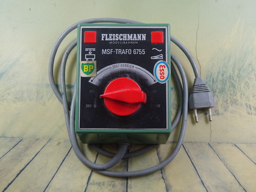 Fleischmann Trafo 6755 mit Gebrauchsspuren und Aufkleber, technisch I.O